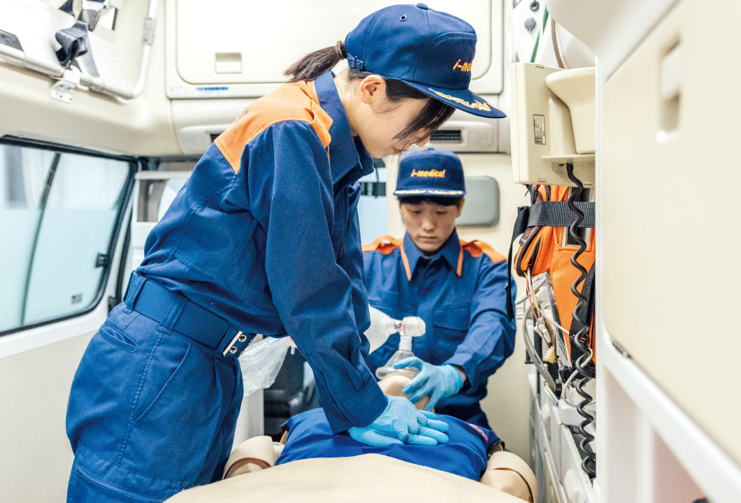 救急車内活動実習
