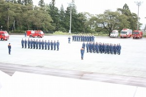 H26消防学校卒業式見学3