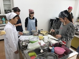 H29CW1年調理実習 (1)